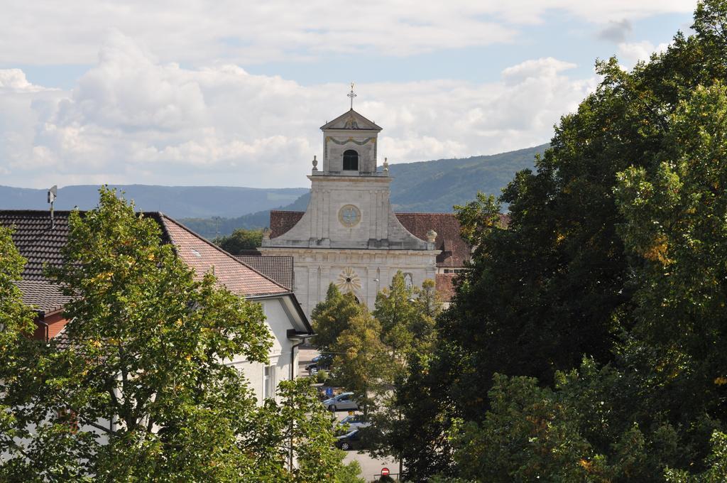 Klosterhotel Kreuz Mariastein Exterior photo